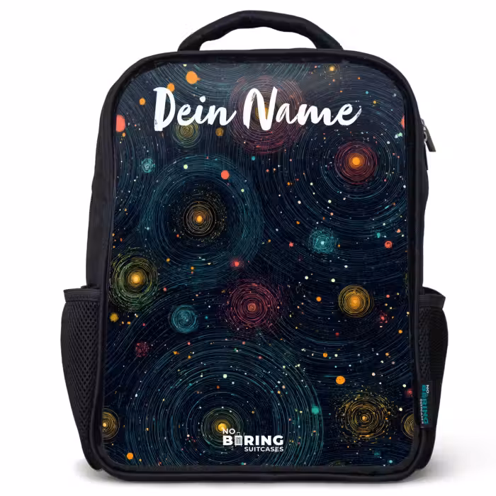 Kinderrucksack mit Namen - Schwarz - Sterne - Planeten - Farbenfroh