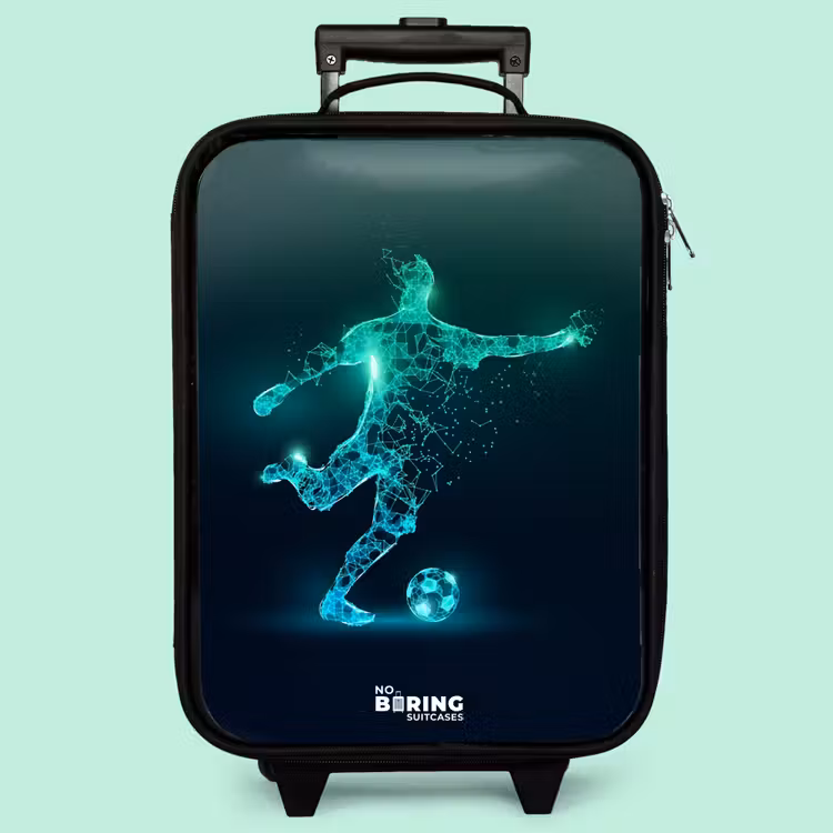 Kinderkoffer - Fußballer kickt mit Gewalt in digitaler Form — 3