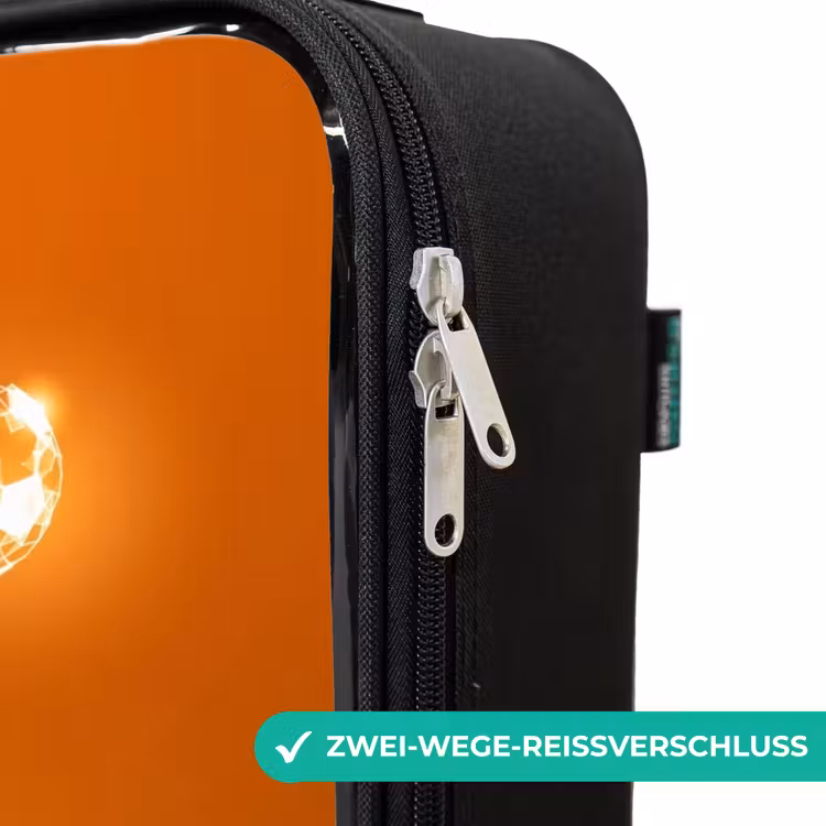 Kinderkoffer - Orangefarbener Leichtfußballer im Schwebemoment — 6