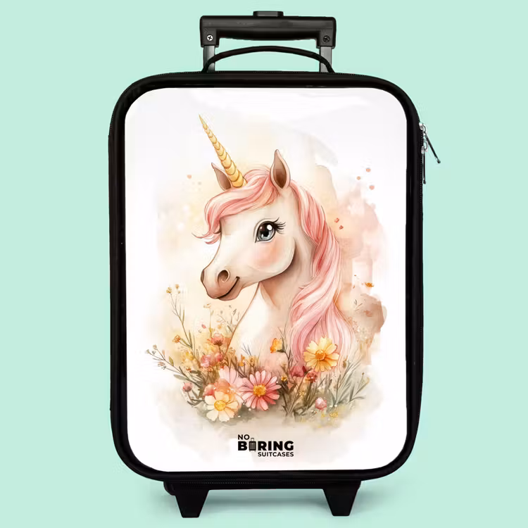 Kinderkoffer - Einhorn mit rosa Mähne zwischen pastellfarbenen Blumen — 3