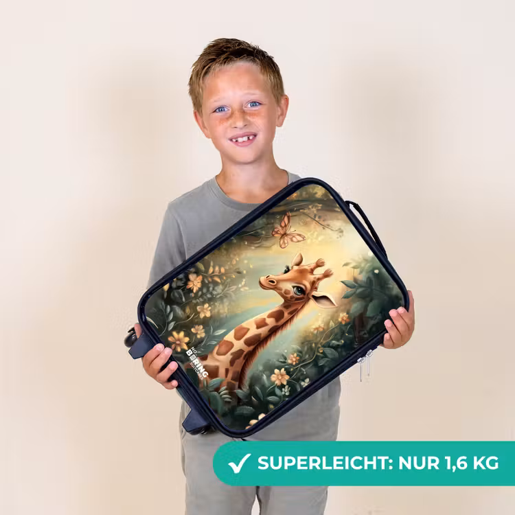 Kinderkoffer - Junge Giraffe zwischen Blumen im sonnigen Wald — 2