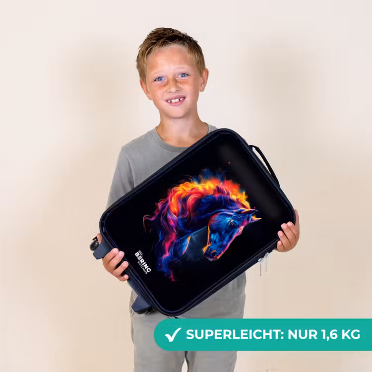 Kinderkoffer - Seitenansicht eines Pferdes mit einer feurigen Mähne — 2
