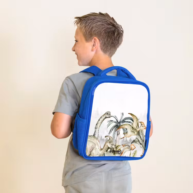 Kinderrucksack - Blau - Dinosaurier in einer zerklüfteten Landschaft — 2