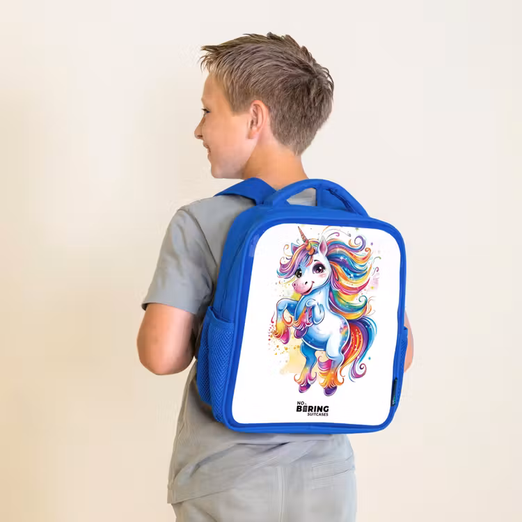 Kinderrucksack - Blau - Tänzelndes Einhorn mit Regenbogenmähne — 2
