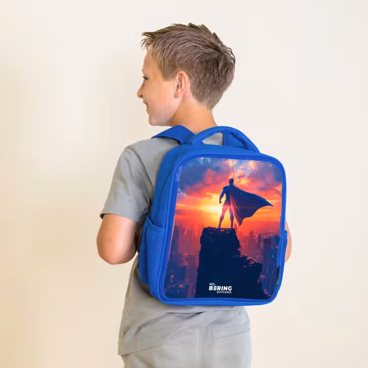 Kinderrucksack - Blau - Wolkenkratzer-Superheld — 2
