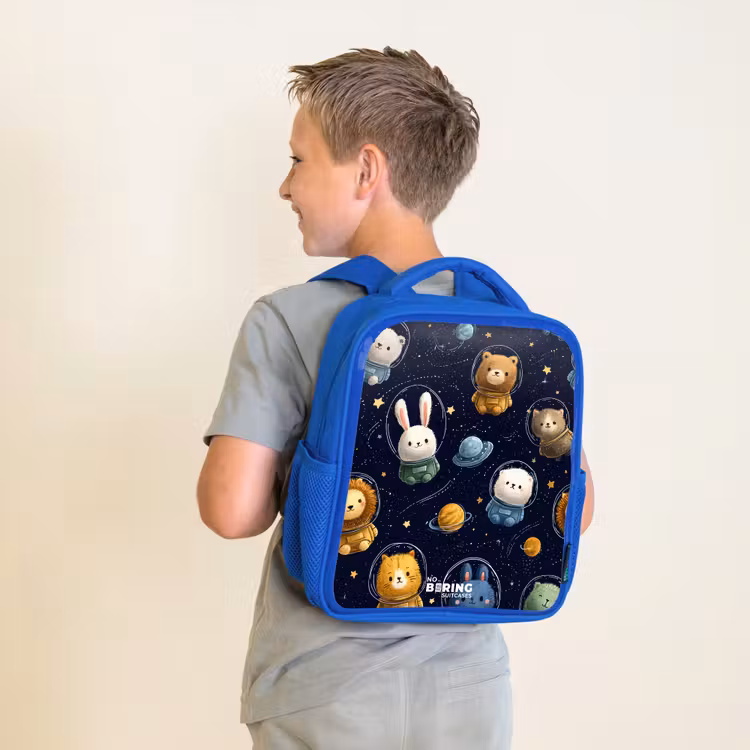 Kinderrucksack - Blau - Tiere - Astronaut - Planeten - Sterne — 2