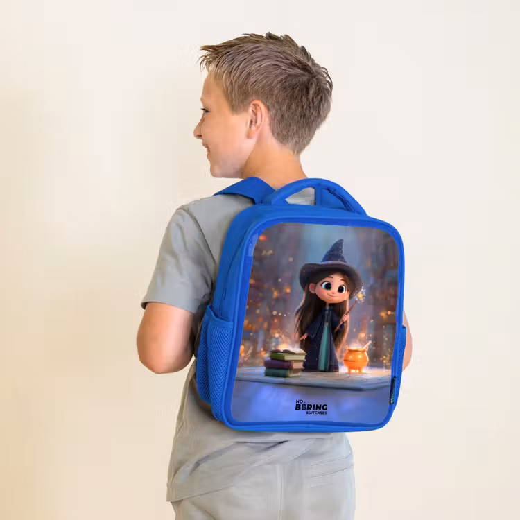 Kinderrucksack - Blau - Kleine Zauberin in der Bibliothek — 2