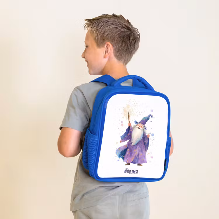 Kinderrucksack - Blau - Alter Magier mit Stab — 2