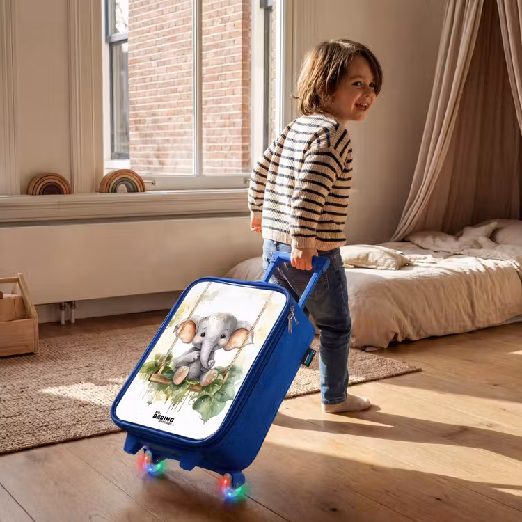 Kinderkoffer Blau - Junger Elefant auf einer Schaukel Aquarellzeichnung — 2