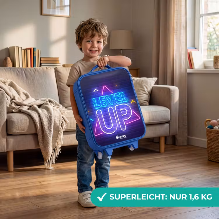 Kinderkoffer Blau - Neonbuchstaben auf einer Backsteinmauer — 3