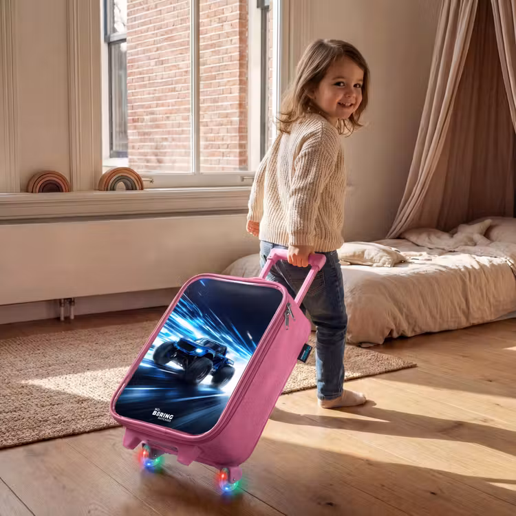 Kinderkoffer Rosa - Monstertruck rast durch die Lichtgeschwindigkeit — 2
