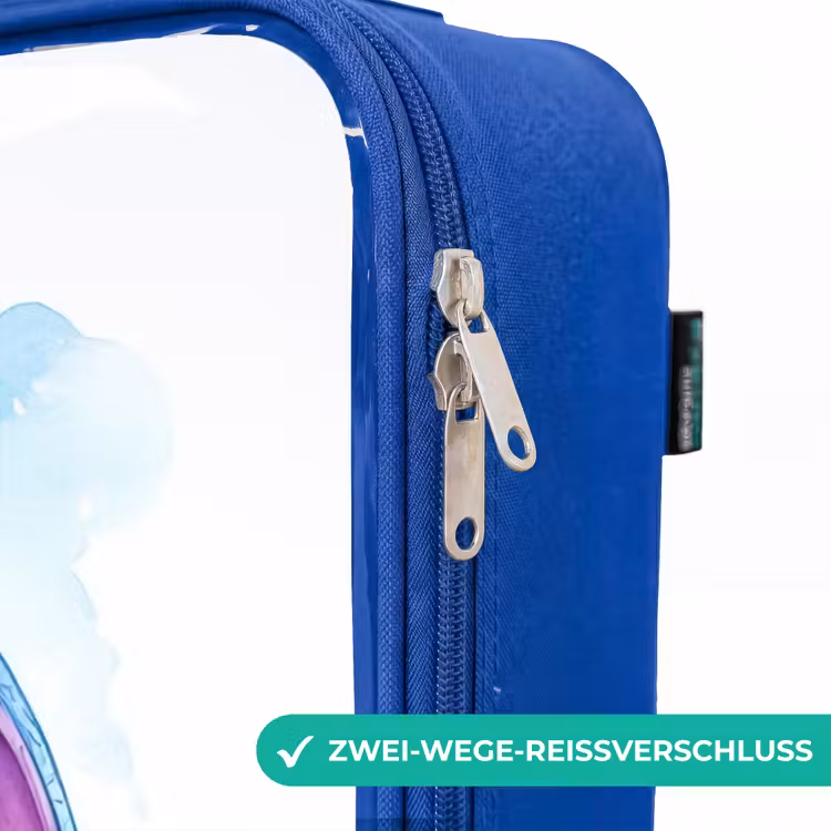 Kinderkoffer Blau - Baby-Drache auf blauem Auto in bewaldeter Landschaft — 5