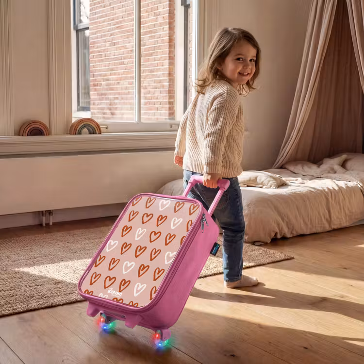 Kinderkoffer Rosa - Herzmuster in Rosa und Weiß — 2