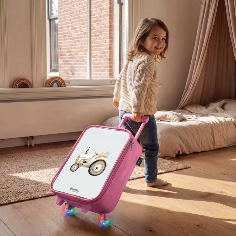 Kinderkoffer Rosa - Beigefarbener Oldtimer-Traktor in Pastellgrün — 2