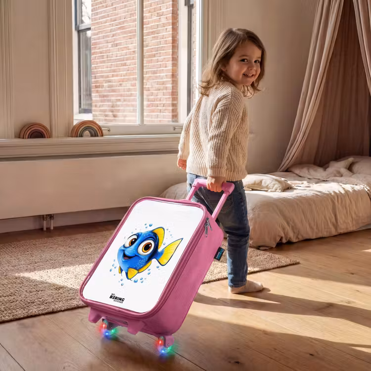Kinderkoffer Rosa - Blauer Fisch mit gelben Flossen und glücklichem Blick — 2
