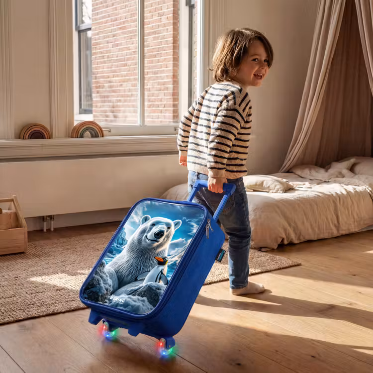 Kinderkoffer Blau - Eisbär und Pinguin in verschneiter Berglandschaft — 2