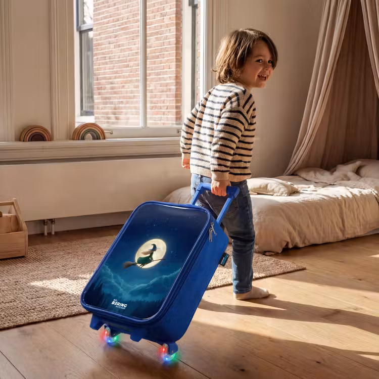 Kinderkoffer Blau - Nachtflug über den Wald — 2