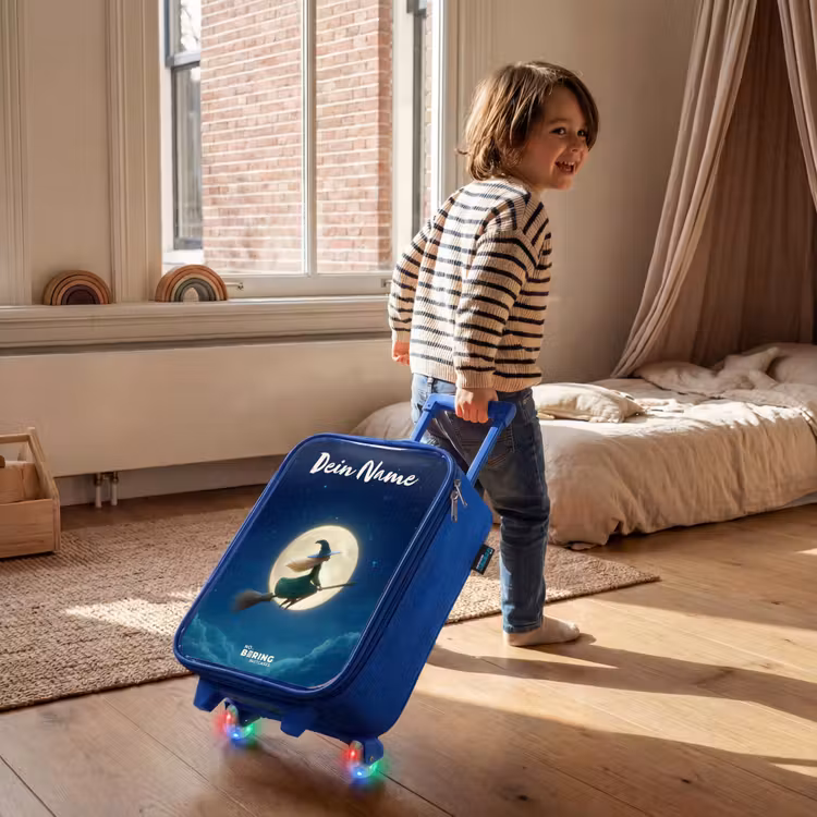 Kinderkoffer Blau mit Name - Hexe im Mondscheinflug — 2