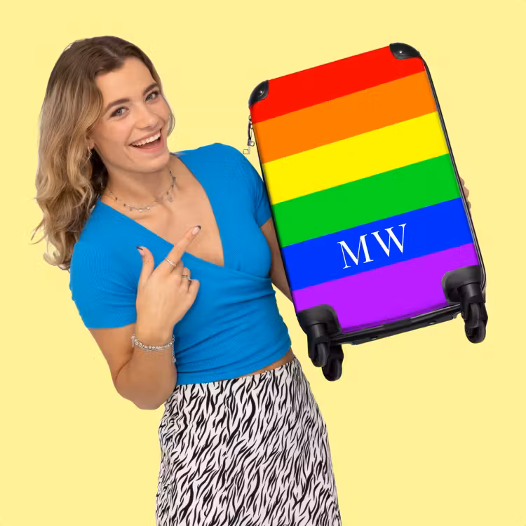 Koffer mit Name - Regenbogenhintergrund mit weißen Buchstaben — 4
