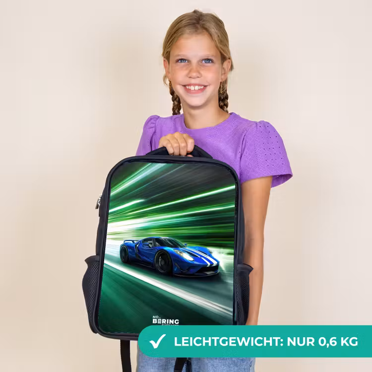 Kinderrucksack - Schwarz - Blauer Rennwagen mit Streifen in grünem Tunnel — 7