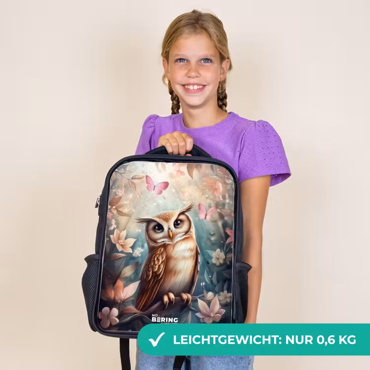Kinderrucksack - Schwarz - Eule mit Schmetterlingen im mystischen Wald — 7