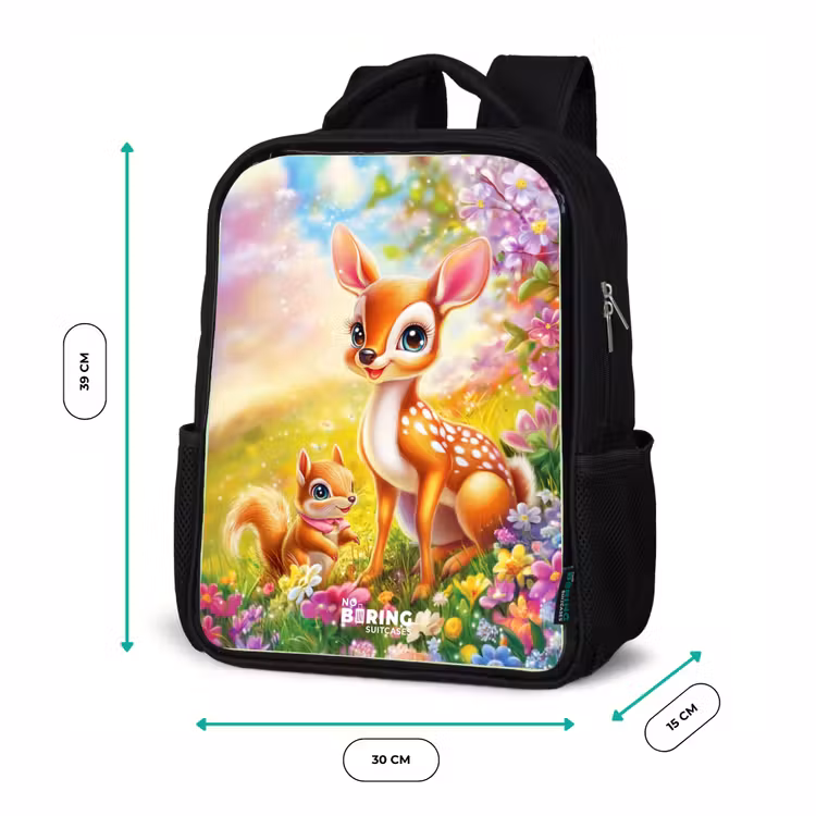 Kinderrucksack - Schwarz - Hirsch und Eichhörnchen in einem bunten Blumenfeld — 6