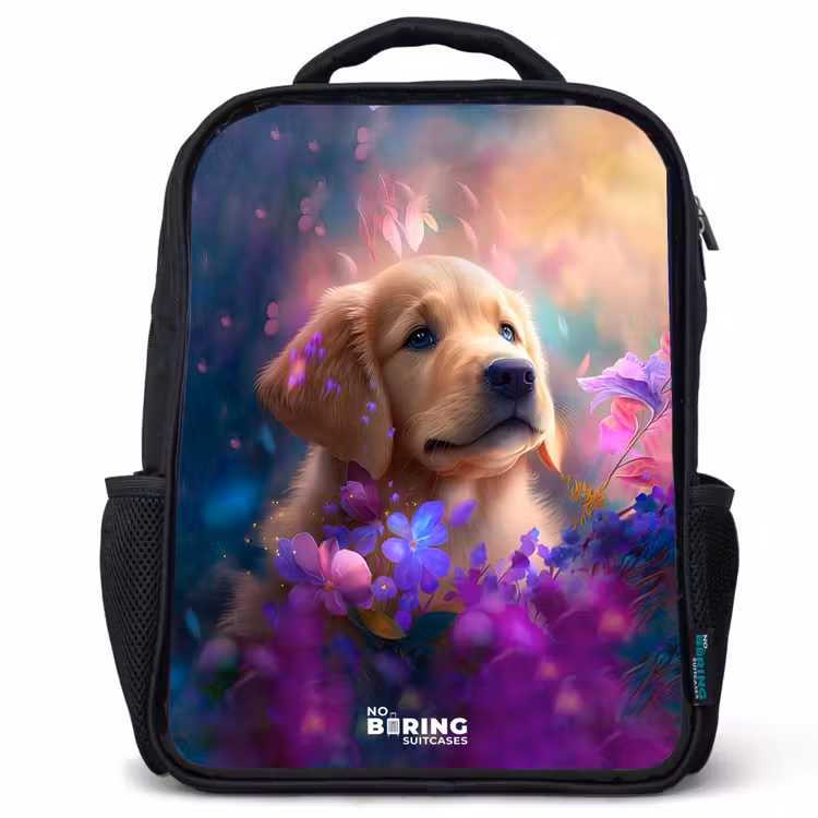 Kinderrucksack - Schwarz - Junger Hund inmitten bunter Blumen — 1