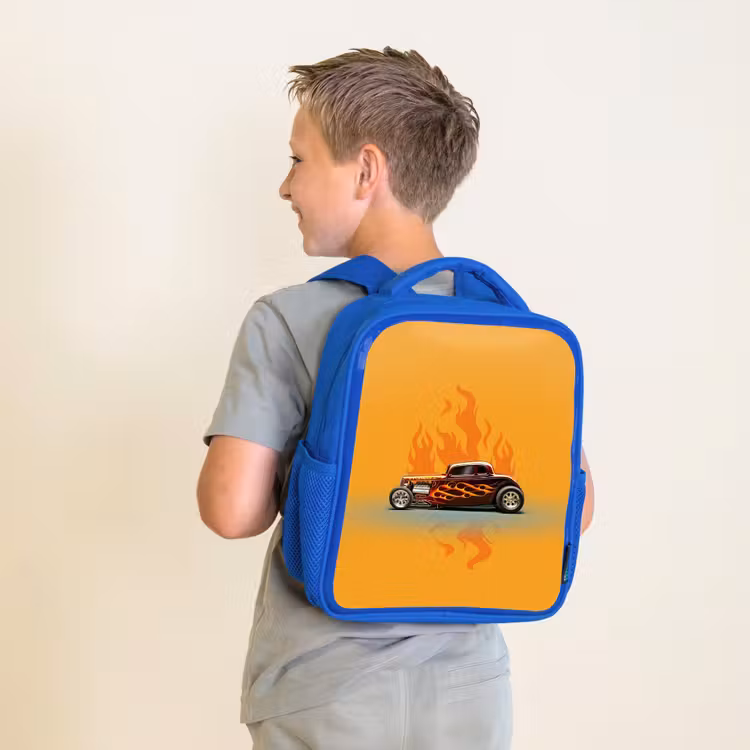 Kinderrucksack - Blau - Braunes Auto mit gelben Flammen — 2