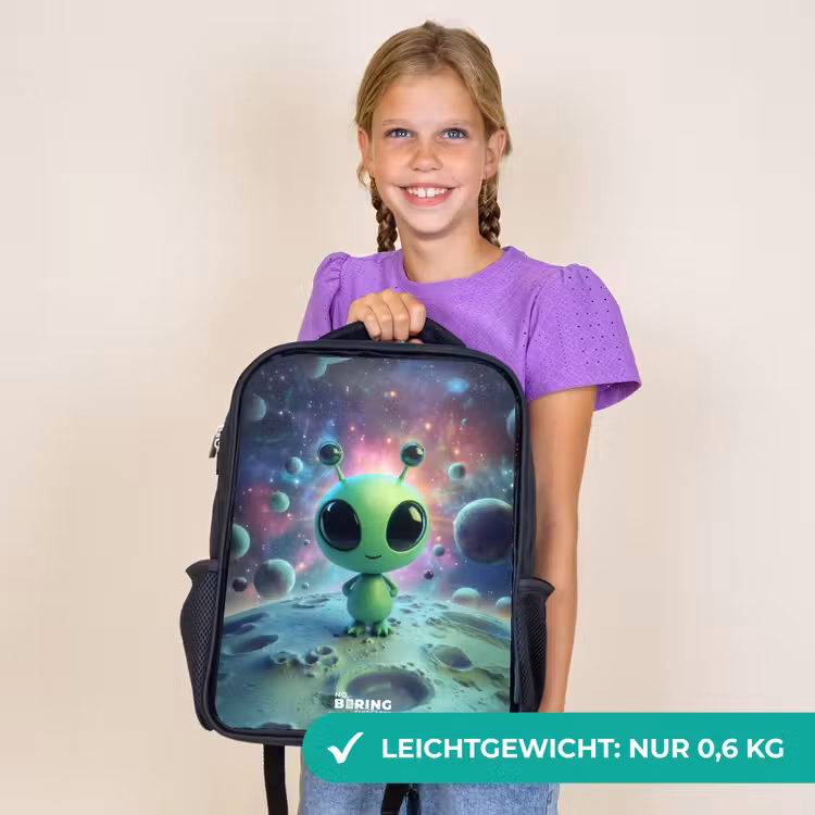 Kinderrucksack - Schwarz - Grünes außerirdisches Wesen auf Mondlandschaft — 7