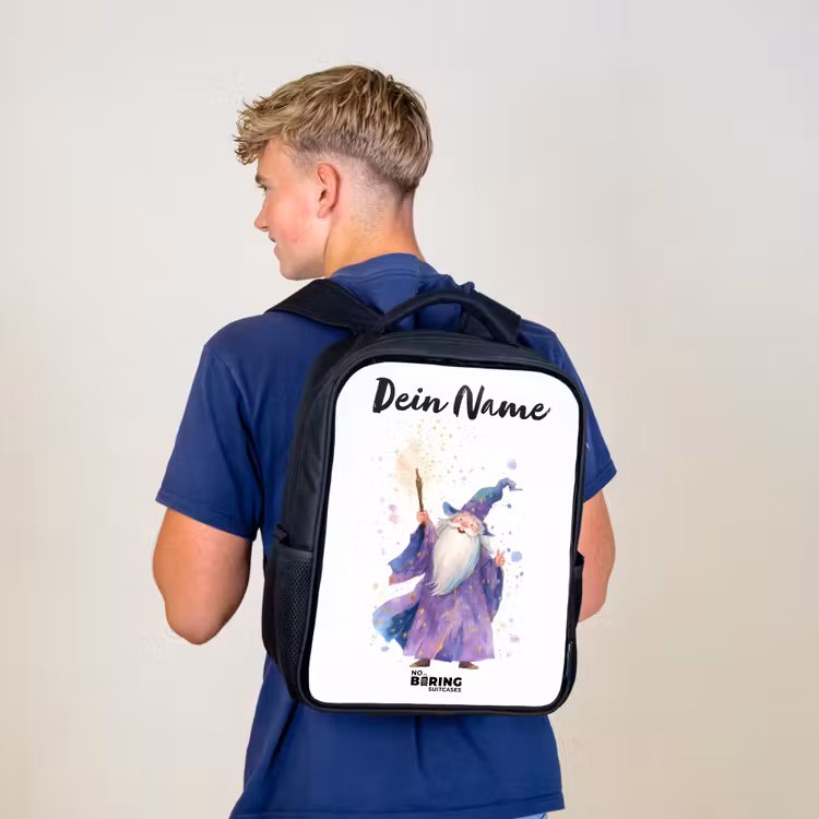 Kinderrucksack mit Namen - Schwarz - Alter Magier mit Stab — 3