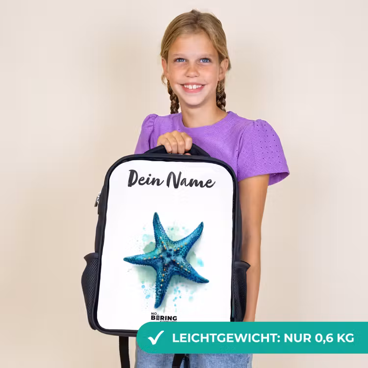 Kinderrucksack mit Namen - Schwarz - Blauer Seestern auf weißem Hintergrund — 7