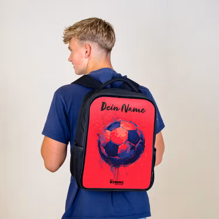Kinderrucksack mit Namen - Schwarz - Fußball-Vibes - Farbe - Blau - Rot — 3