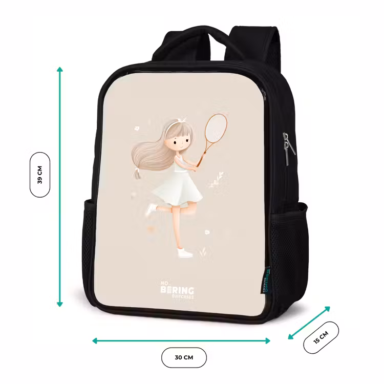 Kinderrucksack - Schwarz - Mädchen spielt Tennis in beigen Farben — 6
