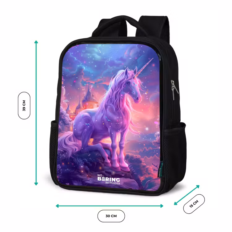 Kinderrucksack - Schwarz - Lila Einhorn in magischer Umgebung — 6