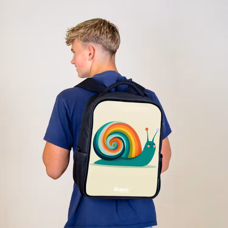 Kinderrucksack - Schwarz - Schnecke - Regenbogen - Farbenfroh — 3