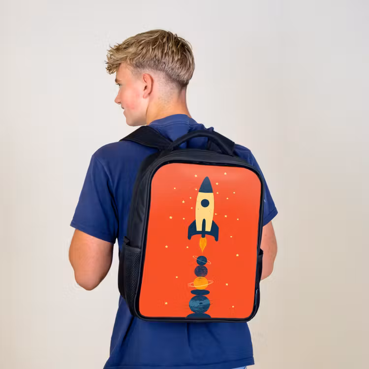 Kinderrucksack - Schwarz - Rakete - Planeten - Rot — 3