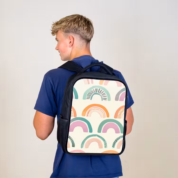 Kinderrucksack - Schwarz - Regenbogen - Pastell - Muster — 3
