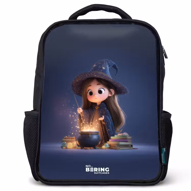 Kinderrucksack - Schwarz - Verzaubertes Mädchen mit Kessel — 1