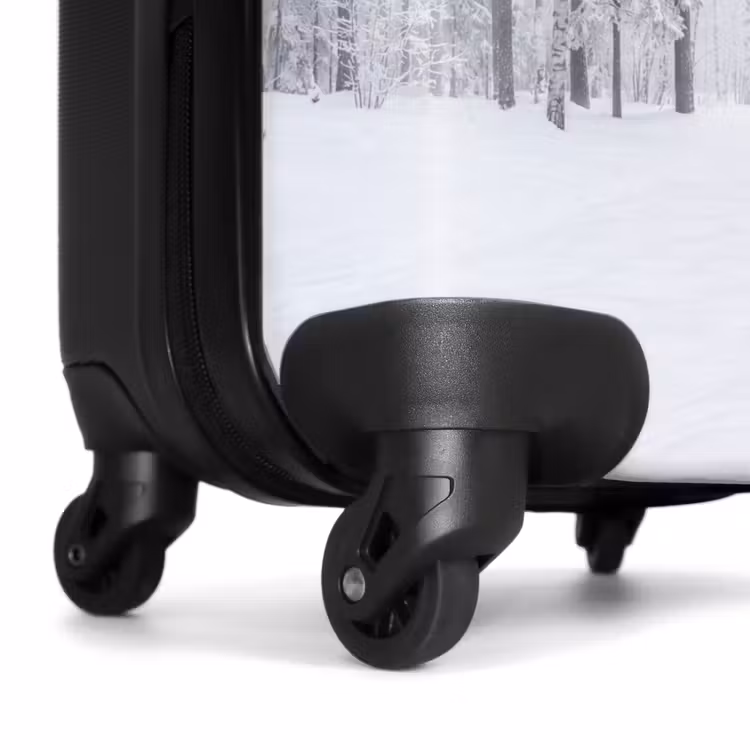 Koffer - Wald – Schnee – Weg – Winter – Stille — 7