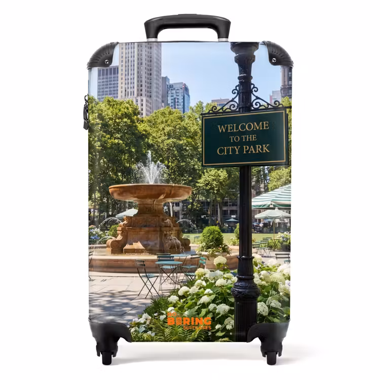 Koffer - Park – Springbrunnen – Stadt – Natur — 1
