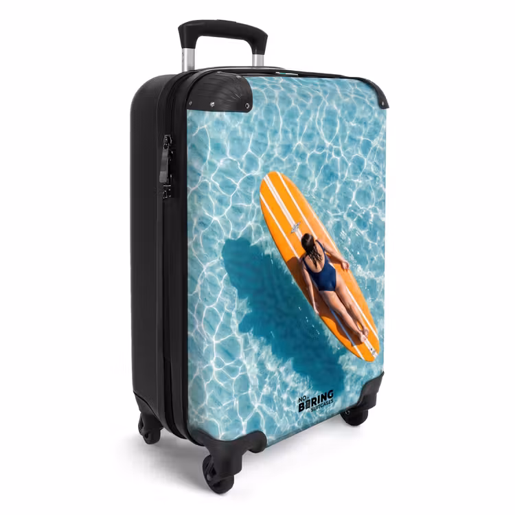 Koffer - Surfbrett - Wasser - Badeanzug - Orange — 2