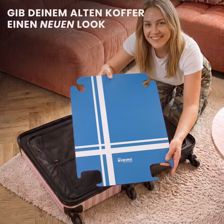CaseSwap - Hellblauer Hintergrund mit weißem Eckmuster unten links — 3