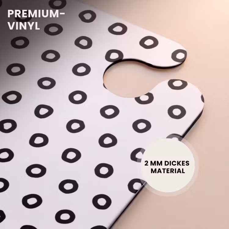 CaseSwap - Schwarze kreisförmige Ringe auf weißem Hintergrund — 6