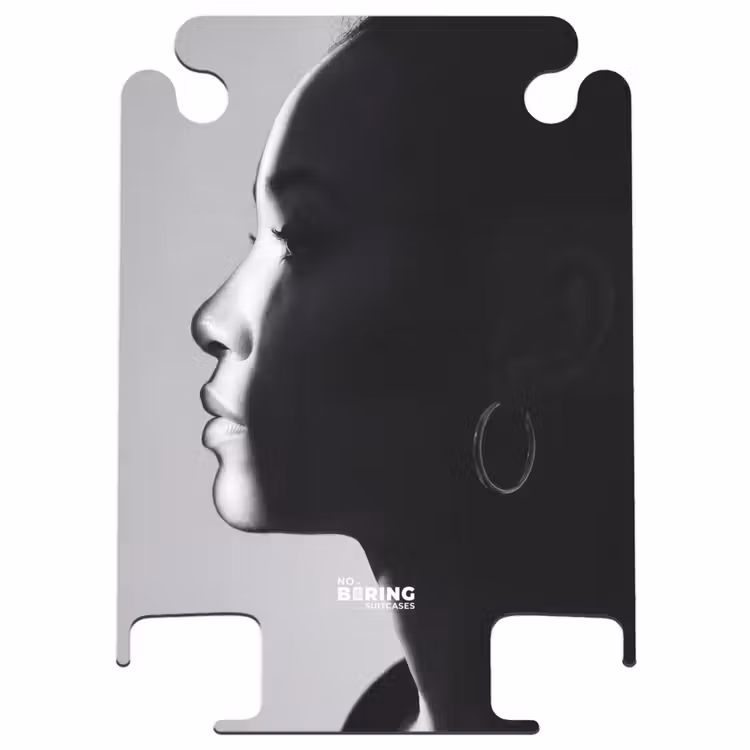 CaseSwap™ - Frau – Profil – Menschen – Schwarz-Weiß — 1