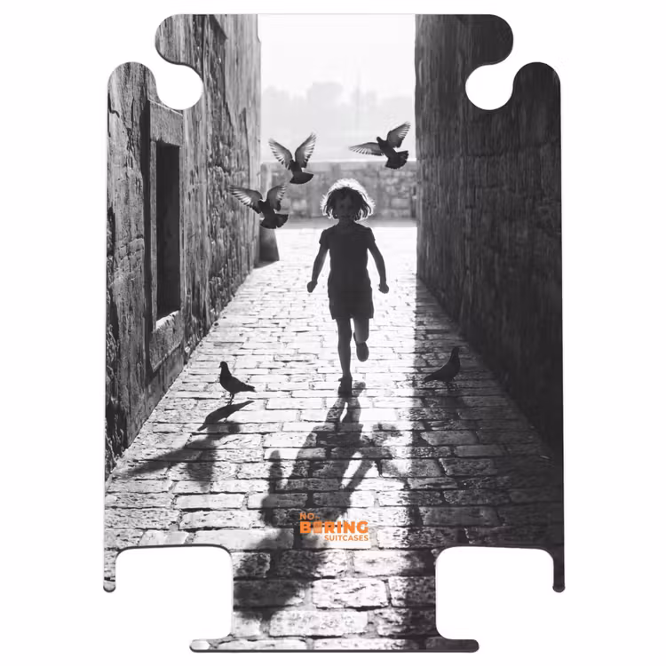 CaseSwap™ - Kind – Vogel – Straße – Schwarz-Weiß – Spielen — 1