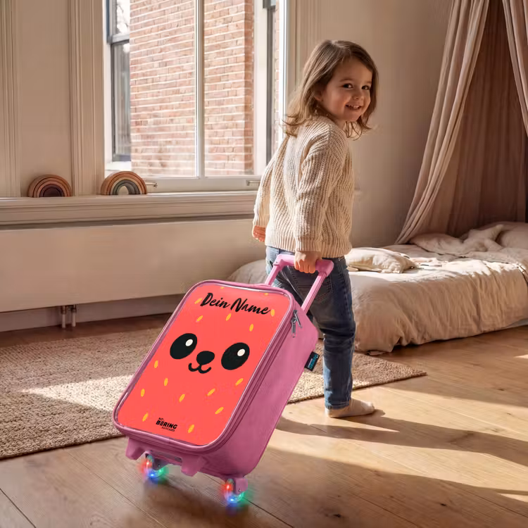 Kinderkoffer Rosa mit Name - Kawai - Erdbeere - Rot — 2