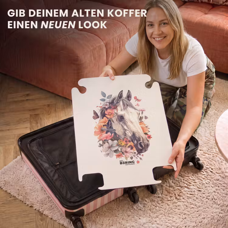 CaseSwap™ - Kopf eines weißen Pferdes, umgeben von Blumen und Schmetterlingen — 3