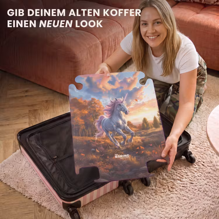 CaseSwap™ - Galoppierendes Einhorn in der Herbstwelt — 3