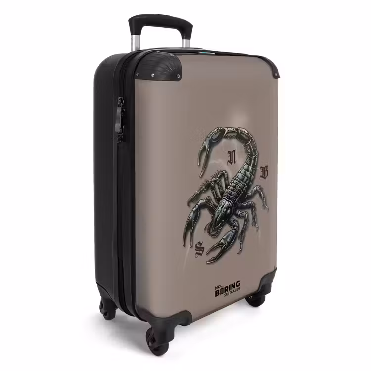 CaseSwap™ - Tattoo Stil- Realistischer Skorpion auf braunem Hintergrund — 2