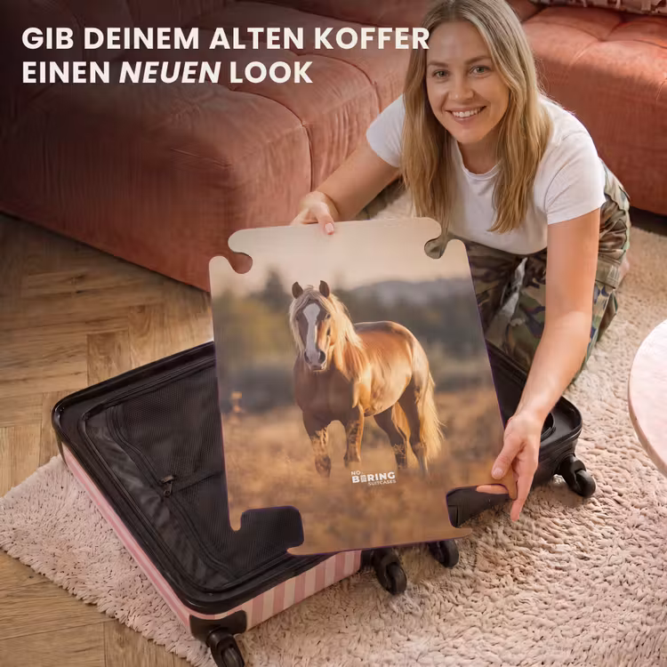 CaseSwap™ - Braunes Pferd auf einer Wiese — 3